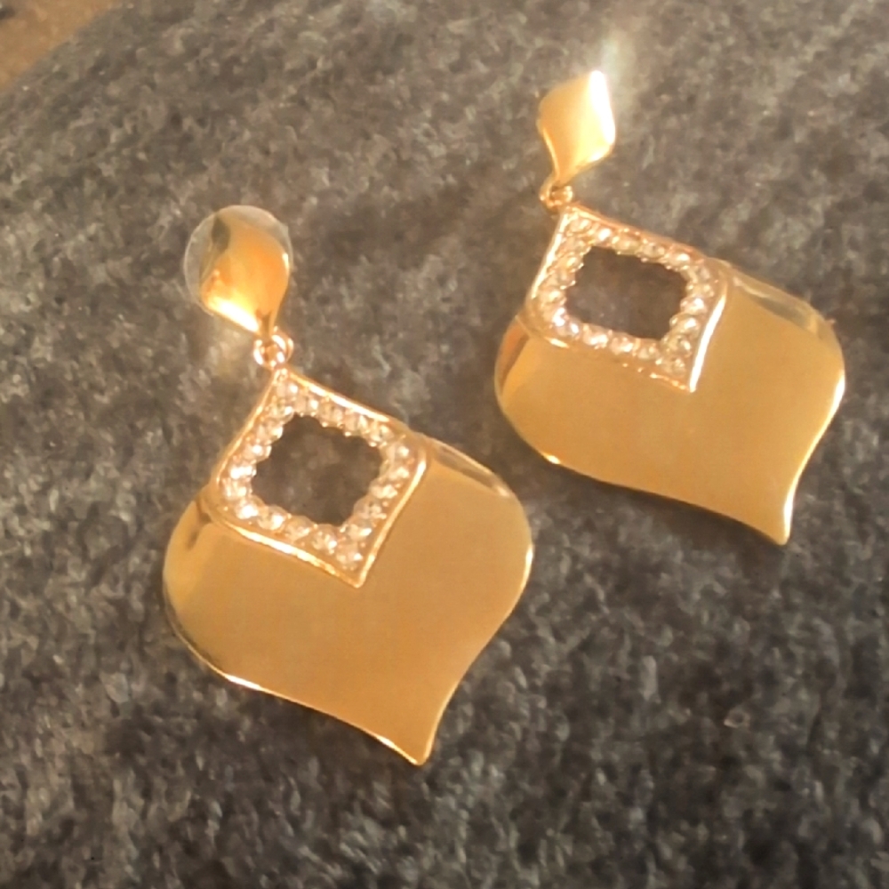 Nolan Miller Gold Geometric Crystal Earrings